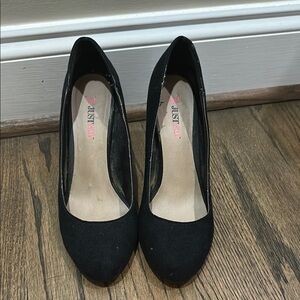 JustFab Black Suede Heels Rounded Toe